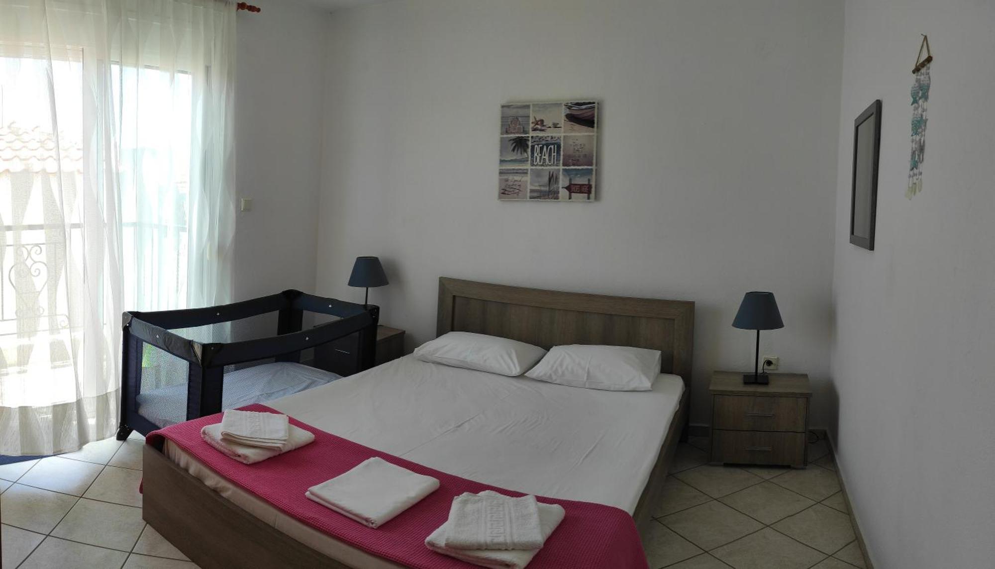 Roses Rt Apartments Skioni I ネア・スキオニ エクステリア 写真